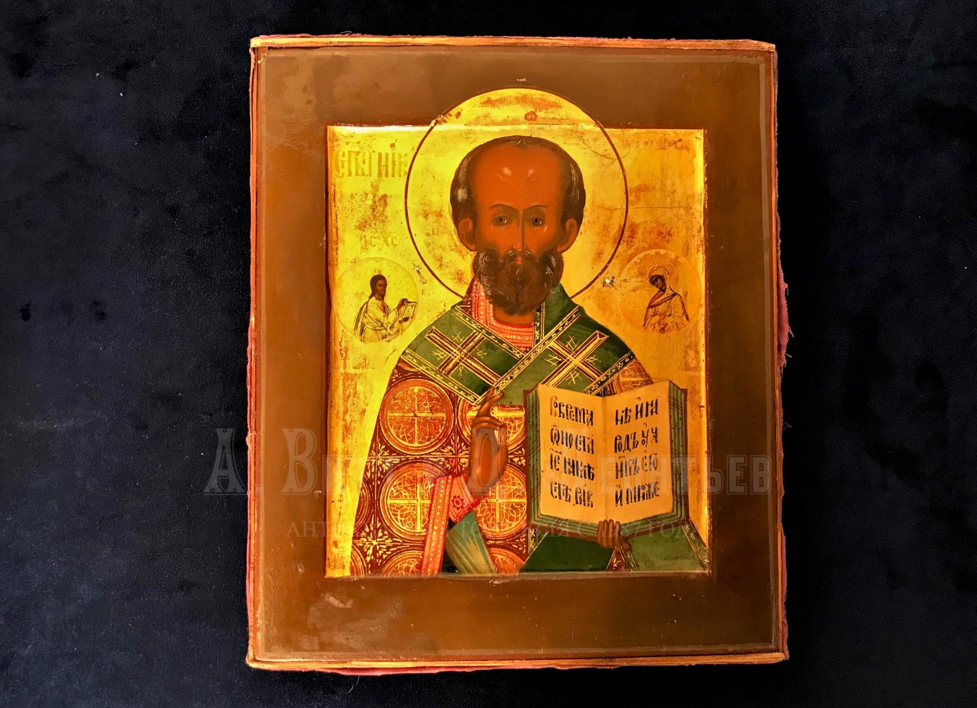 Икона антикварная Святой Николай Чудотворец в серебряном окладе с камнями